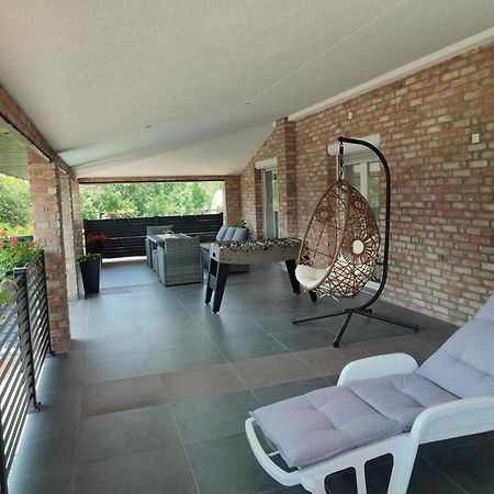 Apartman Toni Gračac Екстериор снимка