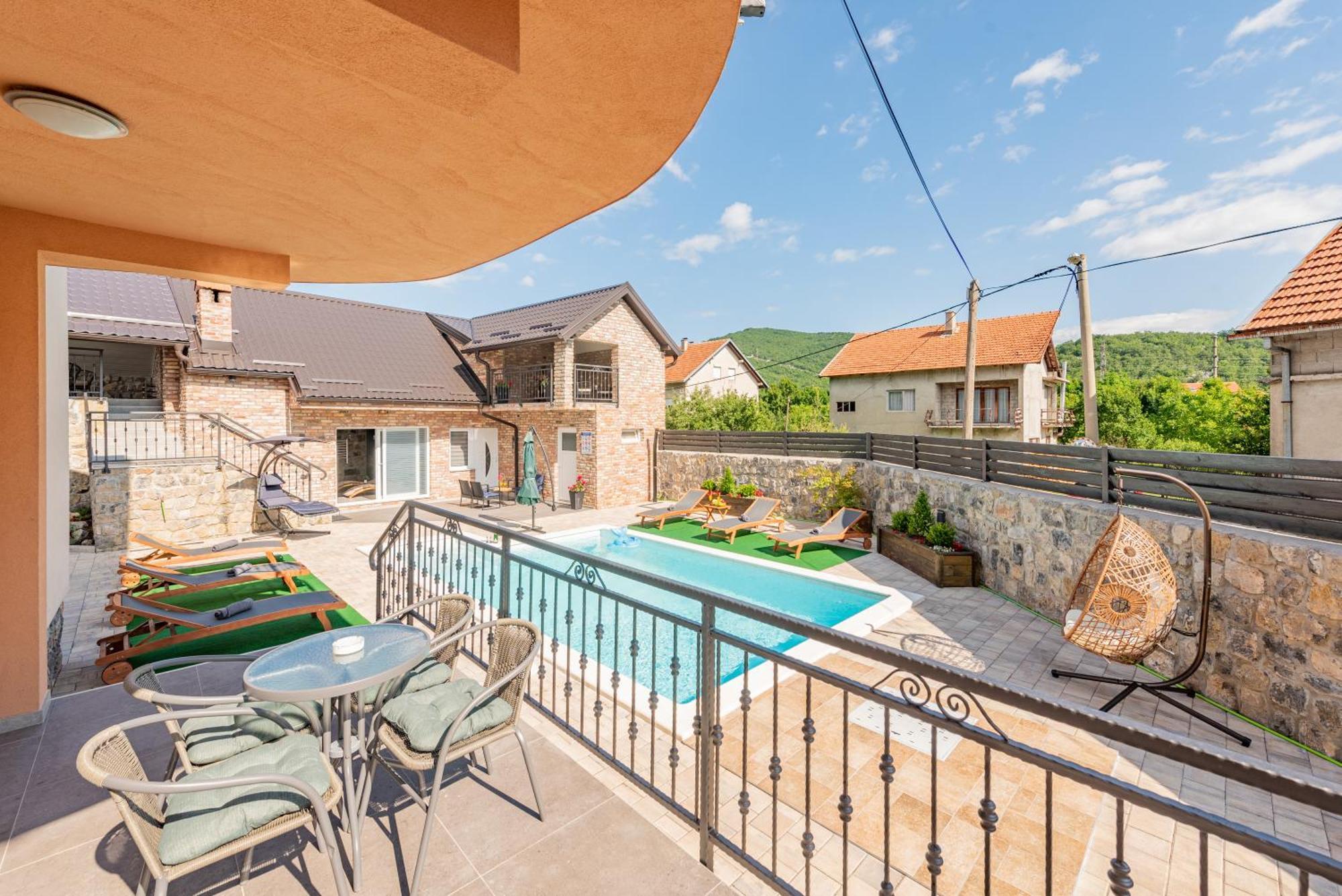 Apartman Toni Gračac Екстериор снимка